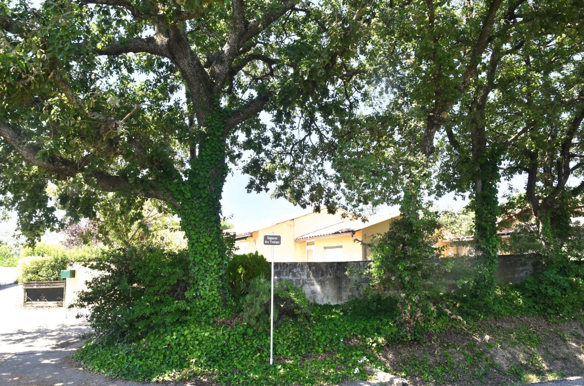 Grande Maison Familiale Super Calme - Piscine - Jacuzzi - Salle De Jeux - Idealement Situee - Gd Jardin Sans Aucun Vis A Vis